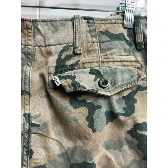 Levi's Men's Ace Cargo Twill Camouflage Pants W28L30 - Picture 10 of 12